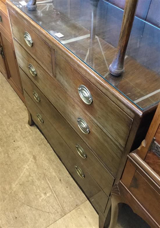 Mahogany chest of drawers